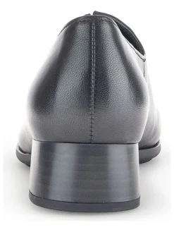 Leder-Slipper in Schwarz><noscript><img width=