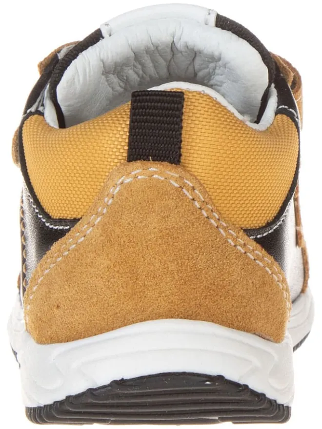 Leder-Sneakers "Flipper" in Braun>Primigi Online
