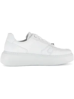 Leder-Sneakers in Weiß><noscript><img width=