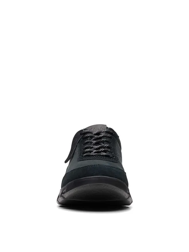 Clarks Sneakers^Leder-Sneakers "Nature X One" in Schwarz