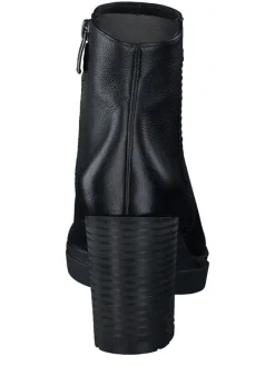 Leder-Stiefeletten in Schwarz><noscript><img width=