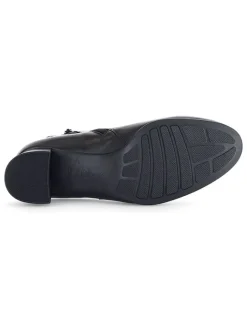 Leder-Stiefeletten in Schwarz><noscript><img width=