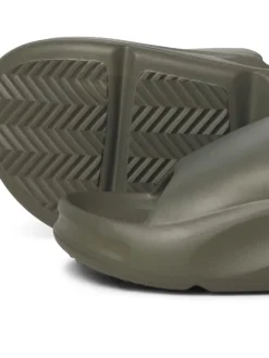 Pantoletten in Khaki><noscript><img width=