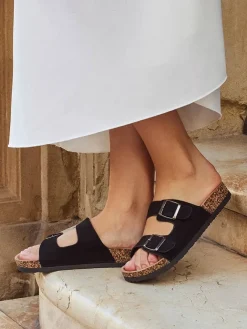 Bellucci Clogs & Pantoletten^Pantoletten in Schwarz
