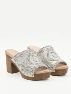 Bellucci Clogs & Pantoletten^Pantoletten in Silber