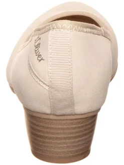 Pumps in Creme><noscript><img width=