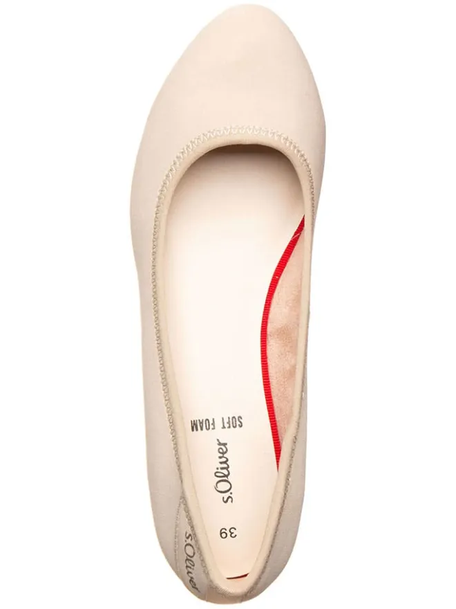 Pumps in Creme>s.Oliver