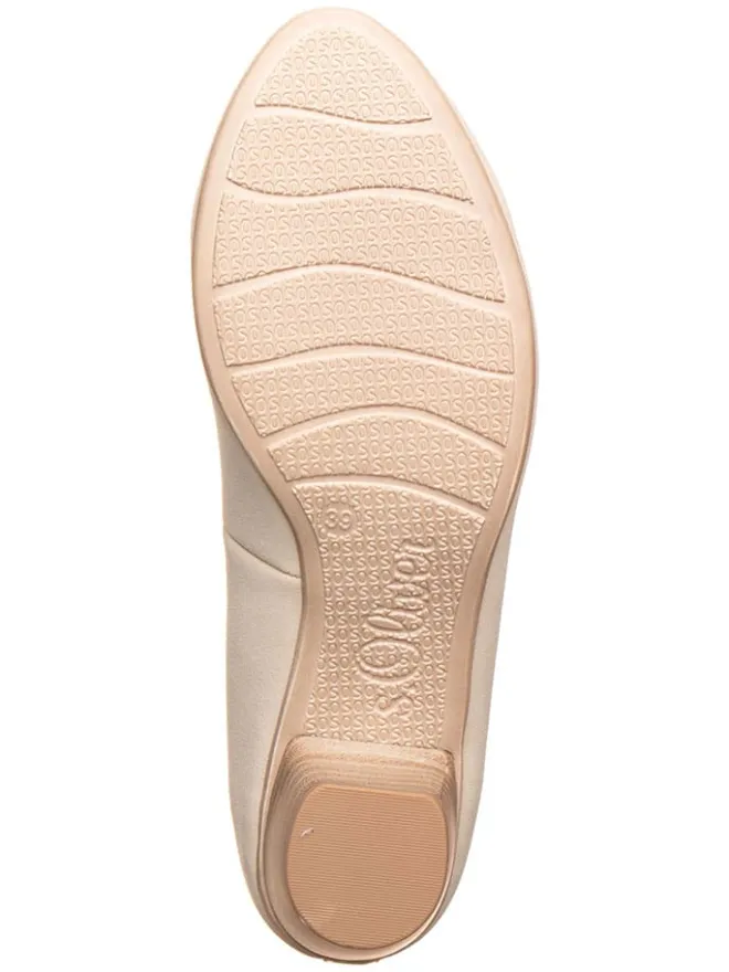 Pumps in Creme>s.Oliver