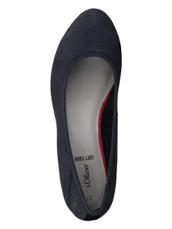 Pumps in Dunkelblau><noscript><img width=