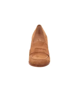 Pumps in marroncino><noscript><img width=