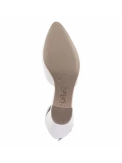 Pumps in weiss><noscript><img width=