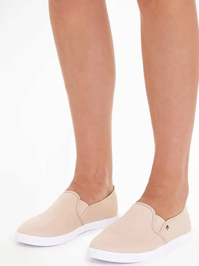 Tommy Hilfiger Shoes Halbschuhe^Slipper in Beige/ Weiß