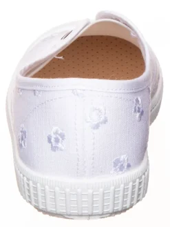 Slipper in Weiß><noscript><img width=