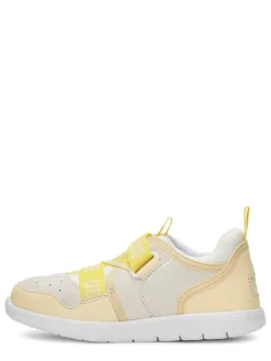 UGG Sneakers^Sneakers