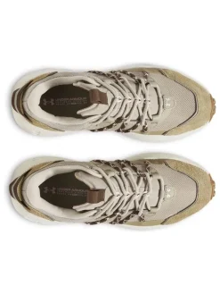 Under Armour Sneakers^Sneakers