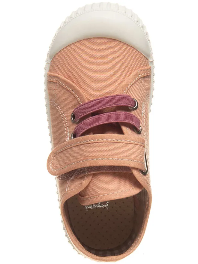 Sneakers in Apricot>kmins