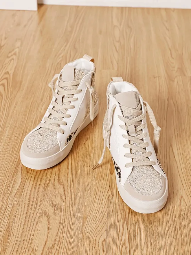 Sneakers in Beige/ Gold/ Creme>Sixth Sens Clearance