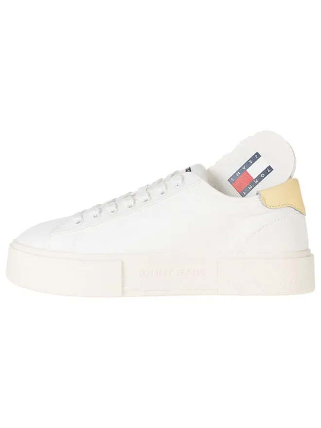 Sneakers in Creme>Tommy Hilfiger Clearance