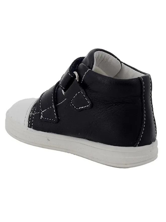 Sneakers in Dunkelblau>Primigi