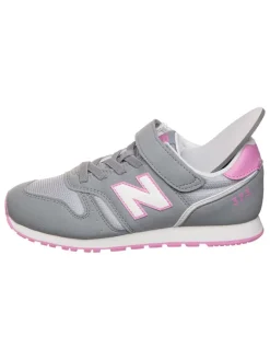 Sneakers in Grau><noscript><img width=