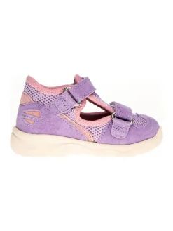 Sneakers in Lila><noscript><img width=