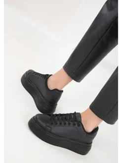 trendyol Sneakers^Sneakers in Schwarz