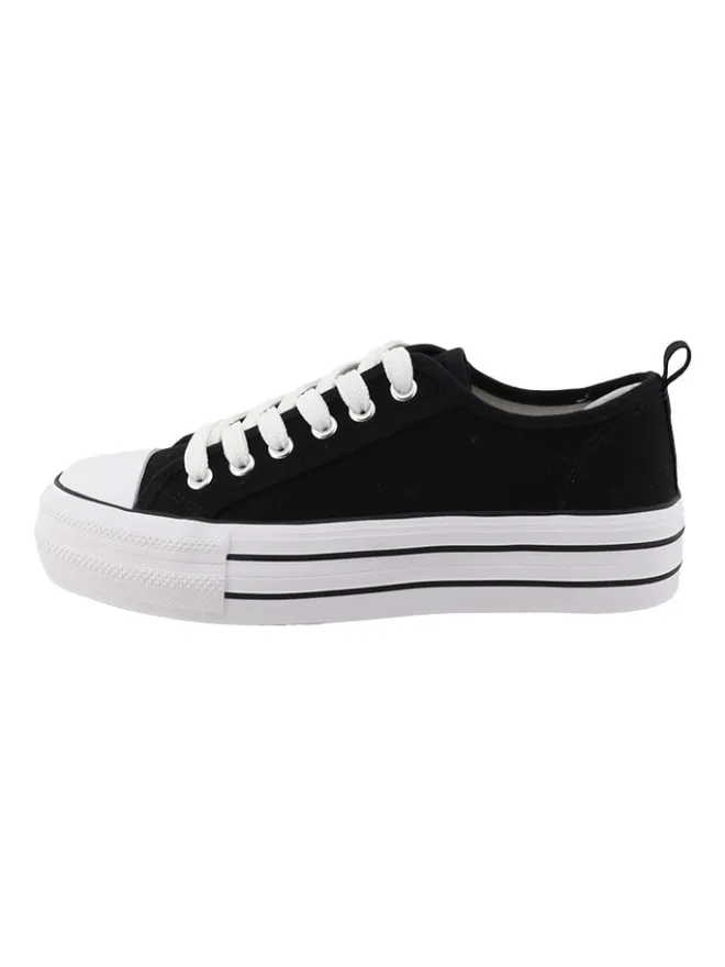 Sneakers in Schwarz>Tom Tailor