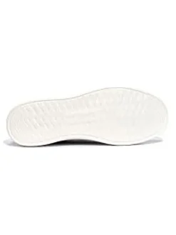 Sneakers in Schwarz><noscript><img width=