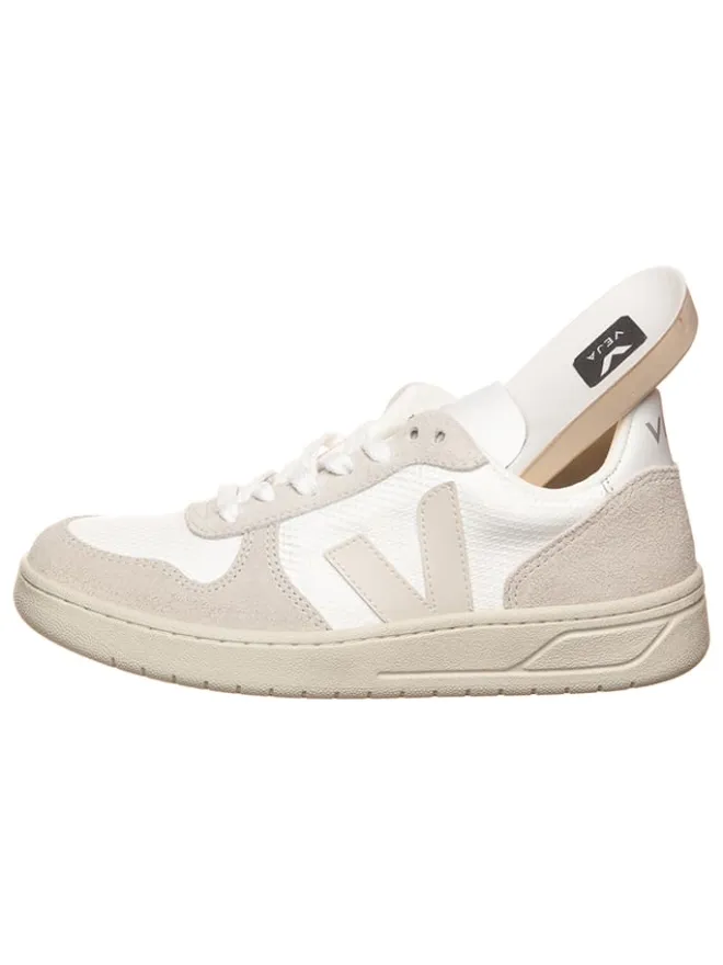 Veja Sneakers^Sneakers "V 10" in Weiß/ Beige