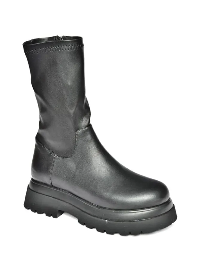 Stiefeletten in Schwarz>trendyol Online