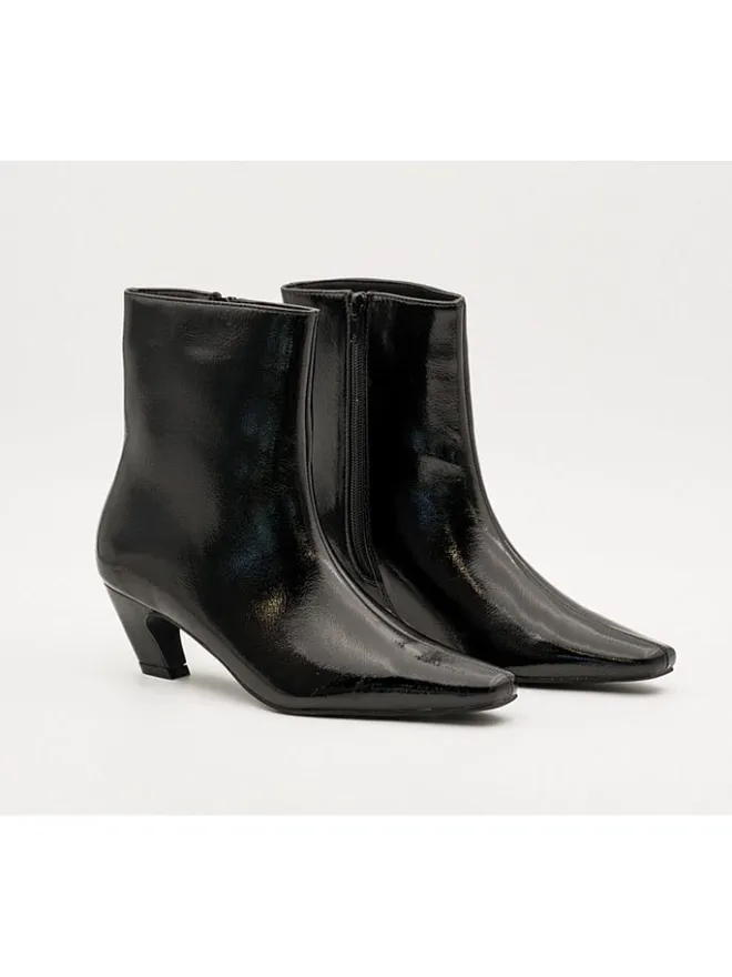 Belucci Stiefeletten^Stiefeletten in Schwarz